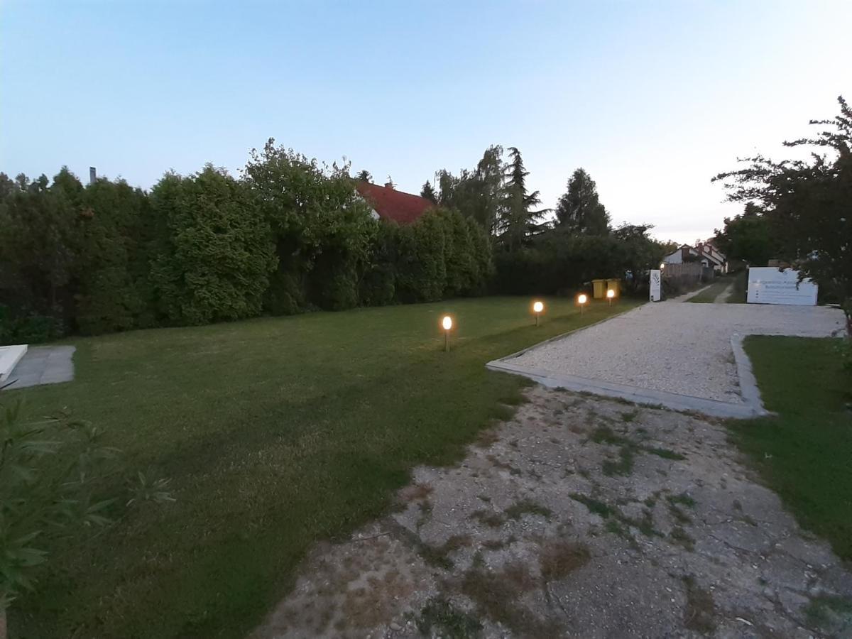 Margareta Apartman - Balatonlelle Exterior photo