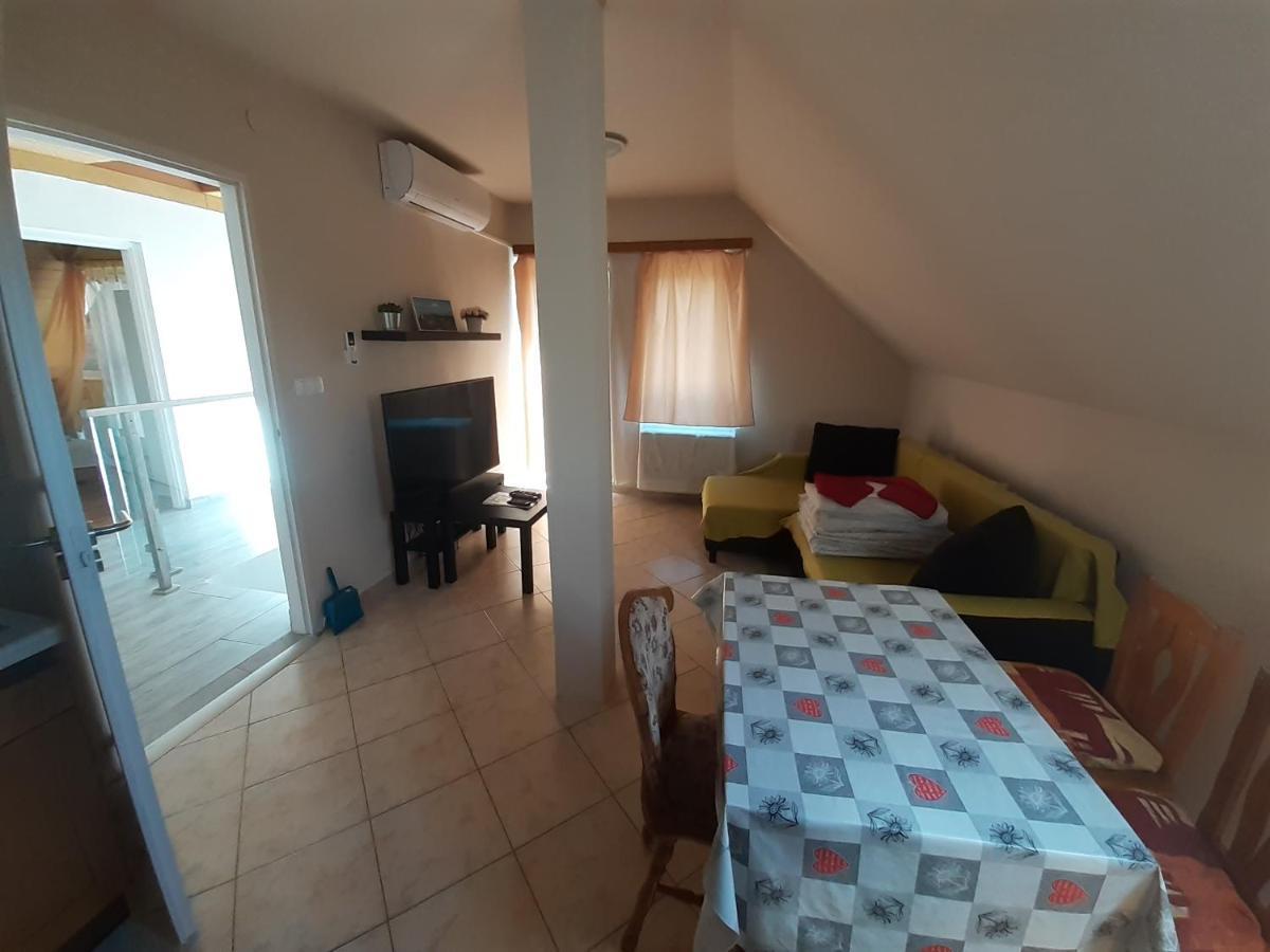 Margareta Apartman - Balatonlelle Exterior photo