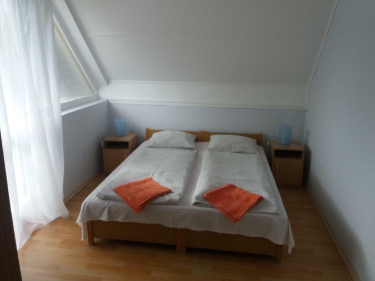 Margareta Apartman - Balatonlelle Exterior photo