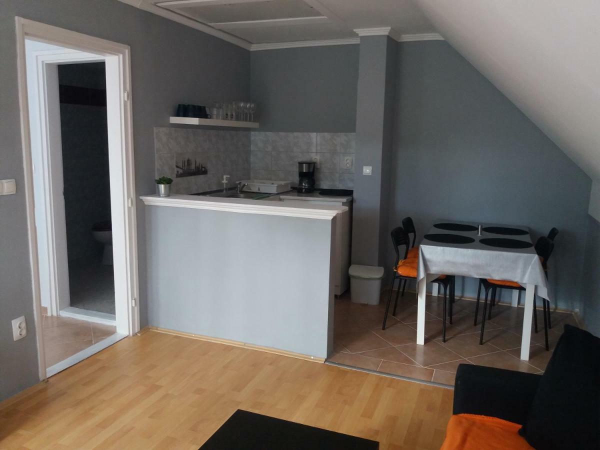 Margareta Apartman - Balatonlelle Exterior photo